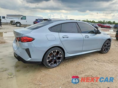 Trzecie zdjęcie samochodu z tyłu: 2025 BMW 228XI VIN:WBA23GG03S7S20481 - miniatura