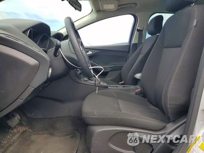 Zdjęcie 7 z 12 samochodu: 2018 FORD FOCUS SE VIN:1FADP3K25JL329389 - miniatura