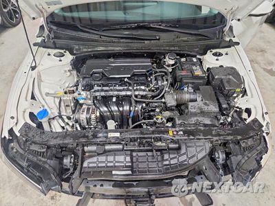 Zdjęcie 11 z 13 samochodu: 2025 HYUNDAI ELANTRA LIMITED VIN:KMHLP4DG9SU005759 - miniatura