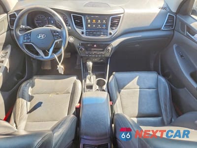 Zdjęcie 8 z 12 samochodu: 2016 HYUNDAI TUCSON LIMITED VIN:KM8J33A28GU162681 - miniatura