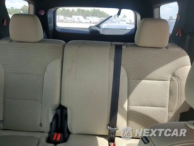 Zdjęcie 10 z 13 samochodu: 2023 CHEVROLET TRAVERSE LS VIN:1GNERFKW7PJ298199 - miniatura