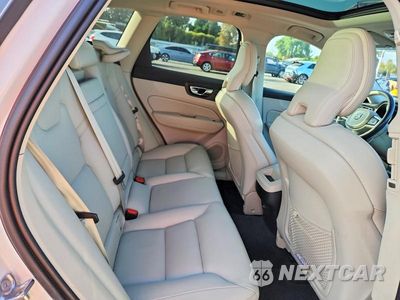 Zdjęcie 11 z 13 samochodu: 2019 VOLVO XC60 T6 MOMENTUM VIN:LYVA22RK8KB230891 - miniatura