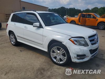 Czwarte zdjęcie samochodu z boku: 2015 MERCEDES-BENZ GLK 350 VIN:WDCGG5HB2FG376139 - miniatura