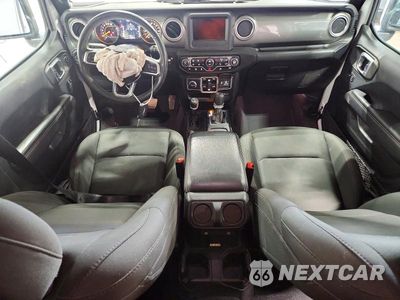 Zdjęcie 8 z 13 samochodu: 2018 JEEP WRANGLER UNLIMITED SAHARA VIN:1C4HJXEGXJW173585 - miniatura