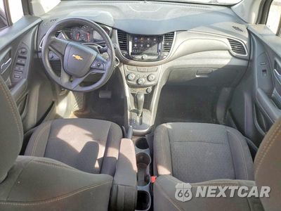 Zdjęcie 8 z 13 samochodu: 2020 CHEVROLET TRAX LS VIN:KL7CJNSB6LB317471 - miniatura