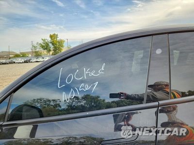Zdjęcie 9 z 12 samochodu: 2026 TESLA MODEL Y VIN:7SAYGDEE7TF605877 - miniatura