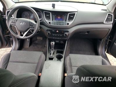 Zdjęcie 8 z 12 samochodu: 2016 HYUNDAI TUCSON SE VIN:KM8J3CA4XGU139212 - miniatura