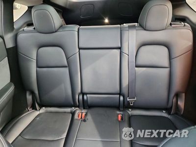 Zdjęcie 10 z 14 samochodu: 2023 TESLA MODEL Y VIN:7SAYGDEEXPF706952 - miniatura