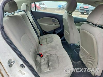 Zdjęcie 10 z 12 samochodu: 2014 KIA RIO LX VIN:KNADM4A30E6365091 - miniatura