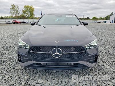 Piąte zdjęcie samochodu w środku: 2024 MERCEDES-BENZ CLA 250 4MATIC VIN:W1K5J4HB2RN450898 - miniatura