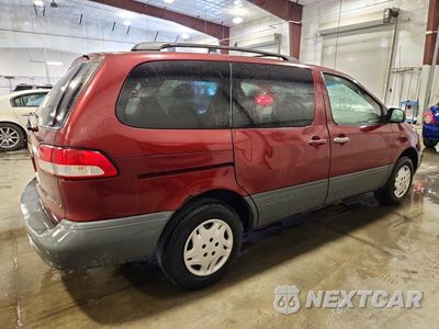 Trzecie zdjęcie samochodu z tyłu: 2002 TOYOTA SIENNA LE VIN:4T3ZF13C72U413971 - miniatura