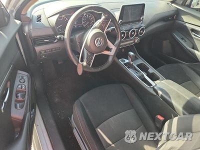 Zdjęcie 8 z 12 samochodu: 2021 NISSAN SENTRA SV VIN:3N1AB8CV2MY310413 - miniatura