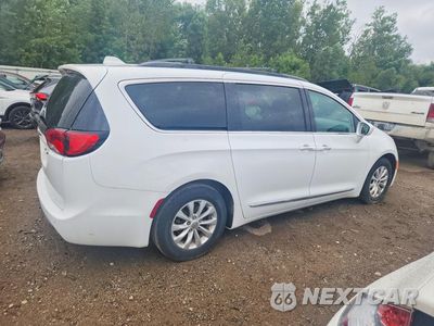 Trzecie zdjęcie samochodu z tyłu: 2017 CHRYSLER PACIFICA TOURING L VIN:2C4RC1BG3HR739458 - miniatura