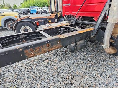 Zdjęcie 12 z 12 samochodu: 2014 VOLVO VNM TRUCK CAB AND CHASSIS VIN:4V4MC9EG8EN166641 - miniatura