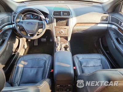 Zdjęcie 8 z 13 samochodu: 2016 FORD EXPLORER LIMITED VIN:1FM5K7F81GGC25417 - miniatura