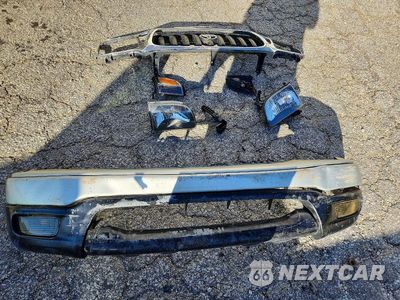 Zdjęcie 12 z 13 samochodu: 2001 TOYOTA TACOMA DOUBLE CAB VIN:5TEHN72N41Z741579 - miniatura