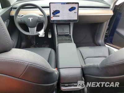 Zdjęcie 8 z 12 samochodu: 2020 TESLA MODEL Y VIN:5YJYGDEE2LF009315 - miniatura