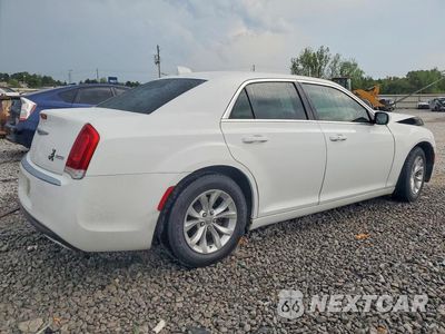 Trzecie zdjęcie samochodu z tyłu: 2019 CHRYSLER 300 TOURING VIN:2C3CCAAG6KH704454 - miniatura