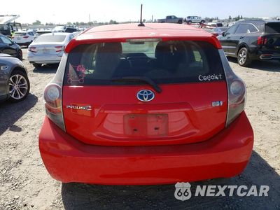Zdjęcie 6 z 12 samochodu: 2012 TOYOTA PRIUS C FOUR VIN:JTDKDTB35C1024122 - miniatura