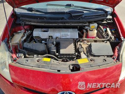 Zdjęcie 11 z 12 samochodu: 2013 TOYOTA PRIUS THREE VIN:JTDKN3DU5D1733122 - miniatura