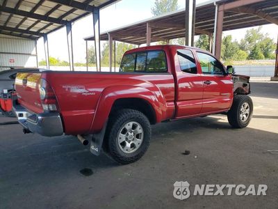 Trzecie zdjęcie samochodu z tyłu: 2010 TOYOTA TACOMA V6 VIN:5TEUU4EN4AZ748883 - miniatura