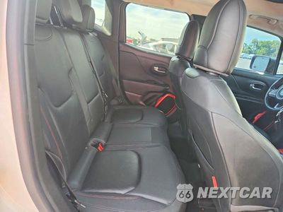 Zdjęcie 10 z 13 samochodu: 2015 JEEP RENEGADE TRAILHAWK VIN:ZACCJBCT7FPC25577 - miniatura