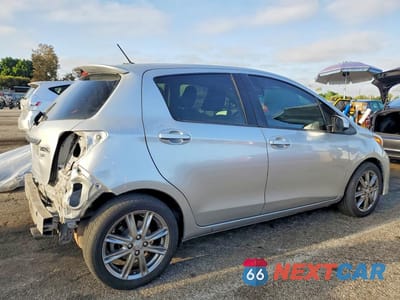 Trzecie zdjęcie samochodu z tyłu: 2012 TOYOTA YARIS VIN:JTDKTUD35CD528982 - miniatura