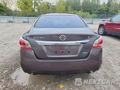 Zdjęcie 6 z 13 samochodu: 2014 NISSAN ALTIMA 2.5 S VIN:1N4AL3APXEN339390 - miniatura