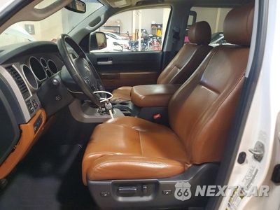 Zdjęcie 7 z 12 samochodu: 2013 TOYOTA TUNDRA LIMITED VIN:5TFHY5F14DX278812 - miniatura