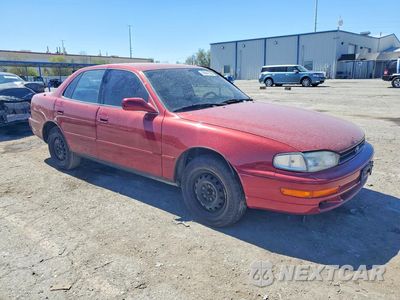 Czwarte zdjęcie samochodu z boku: 1993 TOYOTA CAMRY LE VIN:4T1SK12EXPU241550 - miniatura