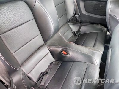 Zdjęcie 10 z 12 samochodu: 2022 FORD MUSTANG VIN:1FATP8UH2N5102696 - miniatura