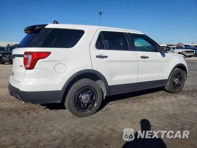 Trzecie zdjęcie samochodu z tyłu: 2017 FORD EXPLORER POLICE INTERCEPTOR VIN:1FM5K8AR7HGB55025 - miniatura