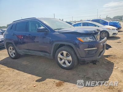 Czwarte zdjęcie samochodu z boku: 2017 JEEP COMPASS LATITUDE VIN:3C4NJDBB4HT641319 - miniatura