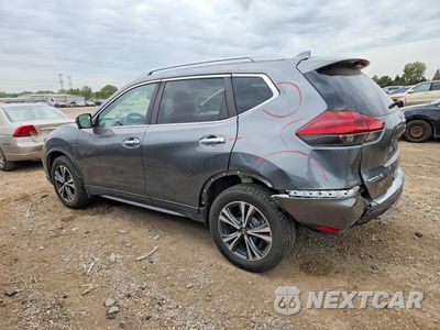 Drugie zdjęcie samochodu z przodu: 2019 NISSAN ROGUE SV VIN:5N1AT2MV5KC783696 - miniatura