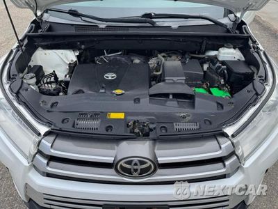 Zdjęcie 11 z 12 samochodu: 2017 TOYOTA HIGHLANDER XLE VIN:5TDJZRFH9HS362817 - miniatura