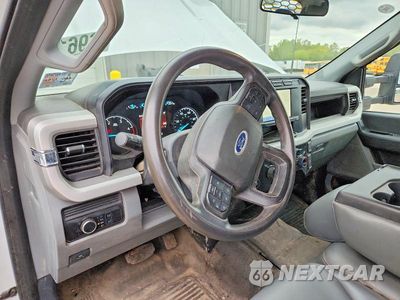 Zdjęcie 8 z 13 samochodu: 2023 FORD F450 SUPER DUTY VIN:1FD9X4GT2PED32802 - miniatura