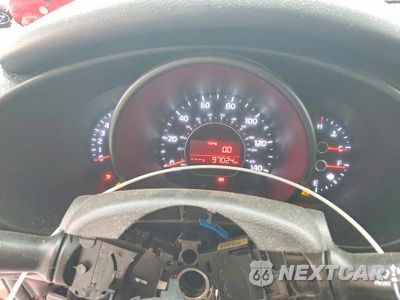 Zdjęcie 9 z 12 samochodu: 2017 KIA SOUL + VIN:KNDJP3A52H7451459 - miniatura