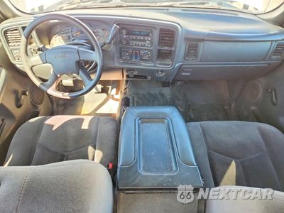 Zdjęcie 8 z 12 samochodu: 2006 GMC NEW SIERRA K1500 VIN:1GTEK19B26Z181150 - miniatura