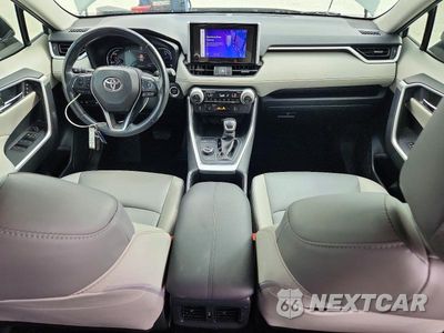 Zdjęcie 8 z 13 samochodu: 2023 TOYOTA RAV4 XLE PREMIUM VIN:JTMB6RFV6PD549686 - miniatura