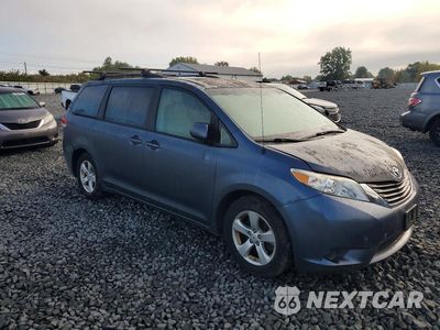 Czwarte zdjęcie samochodu z boku: 2013 TOYOTA SIENNA LE VIN:5TDKK3DC5DS380853 - miniatura