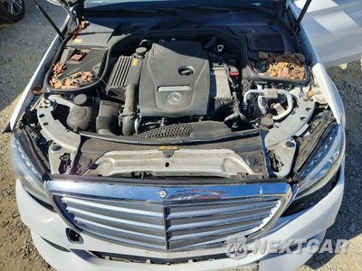 Zdjęcie 11 z 12 samochodu: 2015 MERCEDES-BENZ C 300 4MATIC VIN:55SWF4KB2FU013307 - miniatura