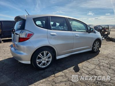 Trzecie zdjęcie samochodu z tyłu: 2011 HONDA FIT SPORT VIN:JHMGE8H59BC003168 - miniatura