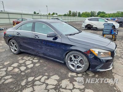 Czwarte zdjęcie samochodu z boku: 2018 MERCEDES-BENZ CLA 250 4MATIC VIN:WDDSJ4GB1JN541265 - miniatura