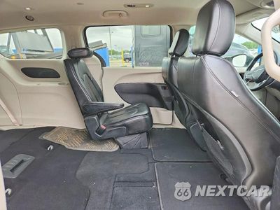 Zdjęcie 11 z 13 samochodu: 2020 CHRYSLER VOYAGER LXI VIN:2C4RC1DG5LR278978 - miniatura