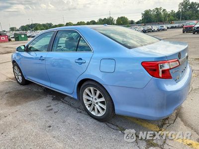 Drugie zdjęcie samochodu z przodu: 2013 TOYOTA CAMRY HYBRID XLE VIN:4T1BD1FK4DU091067 - miniatura