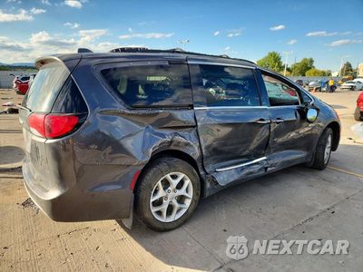 Trzecie zdjęcie samochodu z tyłu: 2019 CHRYSLER PACIFICA TOURING L PLUS VIN:2C4RC1EG2KR506397 - miniatura