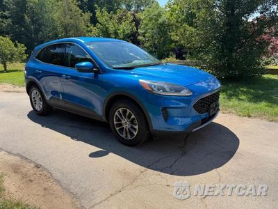 2020 FORD ESCAPE SE 1FMCU9G69LUC41483 - główne zdjęcie licytacji z USA - miniatura