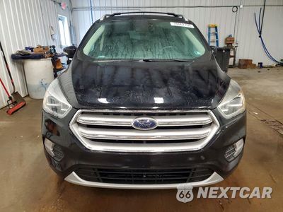 Piąte zdjęcie samochodu w środku: 2018 FORD ESCAPE TITANIUM VIN:1FMCU9J97JUA44604 - miniatura