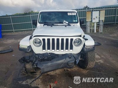 Piąte zdjęcie samochodu w środku: 2018 JEEP WRANGLER UNLIMITED SAHARA VIN:1C4HJXEN1JW243327 - miniatura
