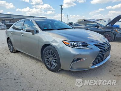 Czwarte zdjęcie samochodu z boku: 2018 LEXUS ES 350 VIN:58ABK1GG4JU106784 - miniatura